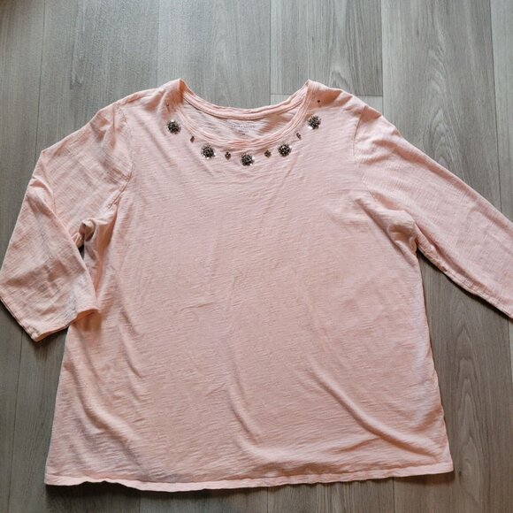 LAURA SCOTT PLUS WOMANS 2X PULL OVER PINK/WITH FAUX RHINE STONES - Picture 3 of 4